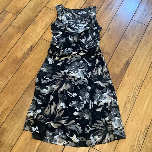 Reitmans Dresses & Skirts - Reitmans dress